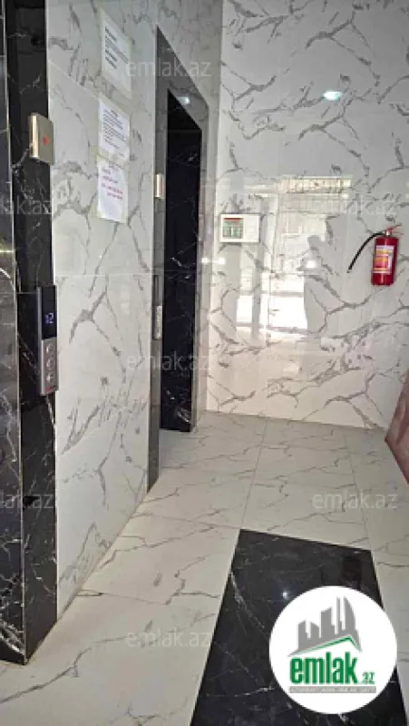 Satılır 3 otaqlı yeni tikili 115 m²