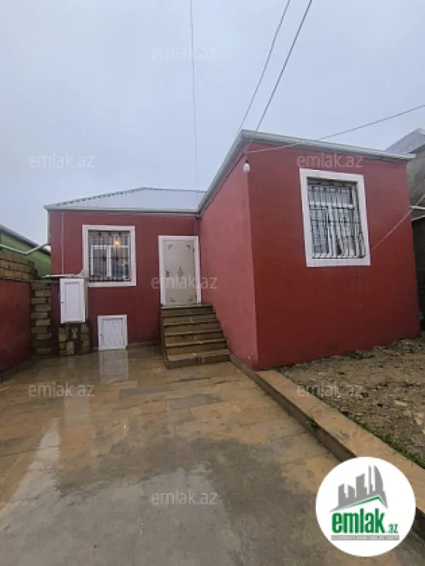 Satılır 3 otaqlı həyət evi 80 m²
