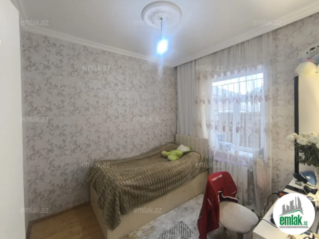 Satılır 3 otaqlı həyət evi 80 m²