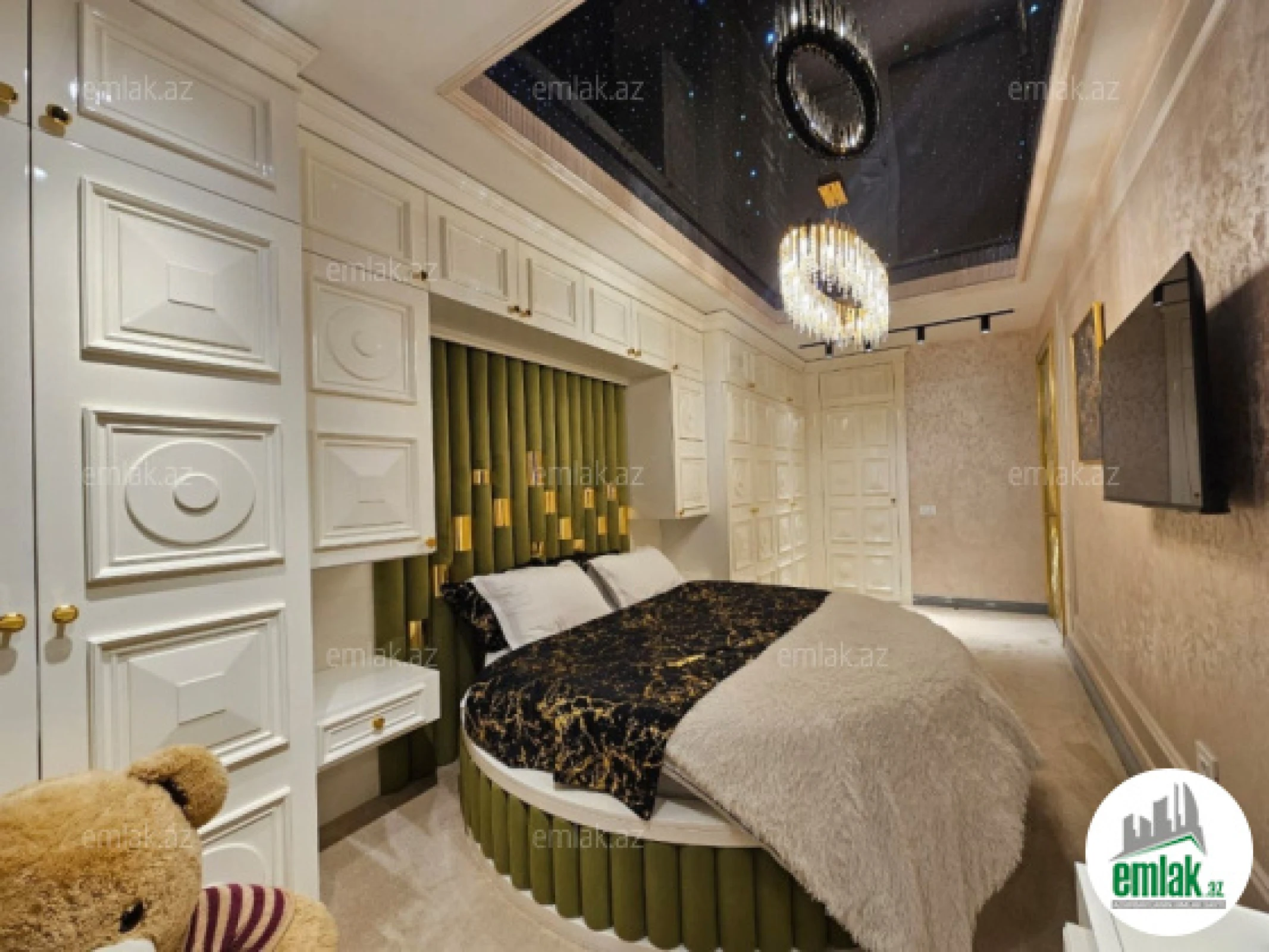 Satılır 4 otaqlı yeni tikili 165 m²