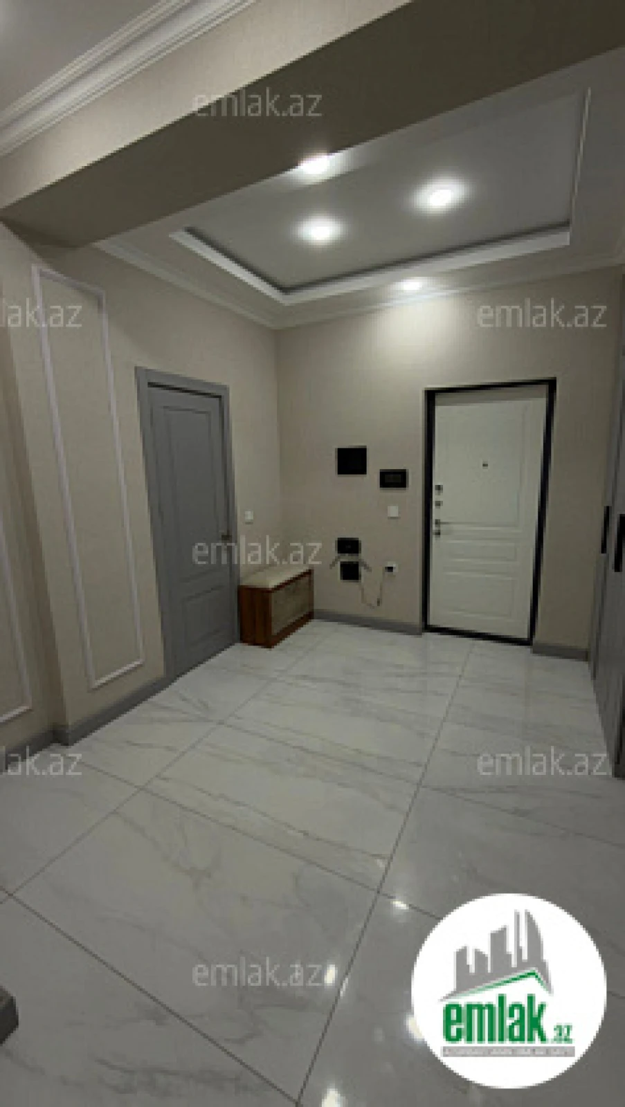 Satılır 2 otaqlı yeni tikili 62 m²