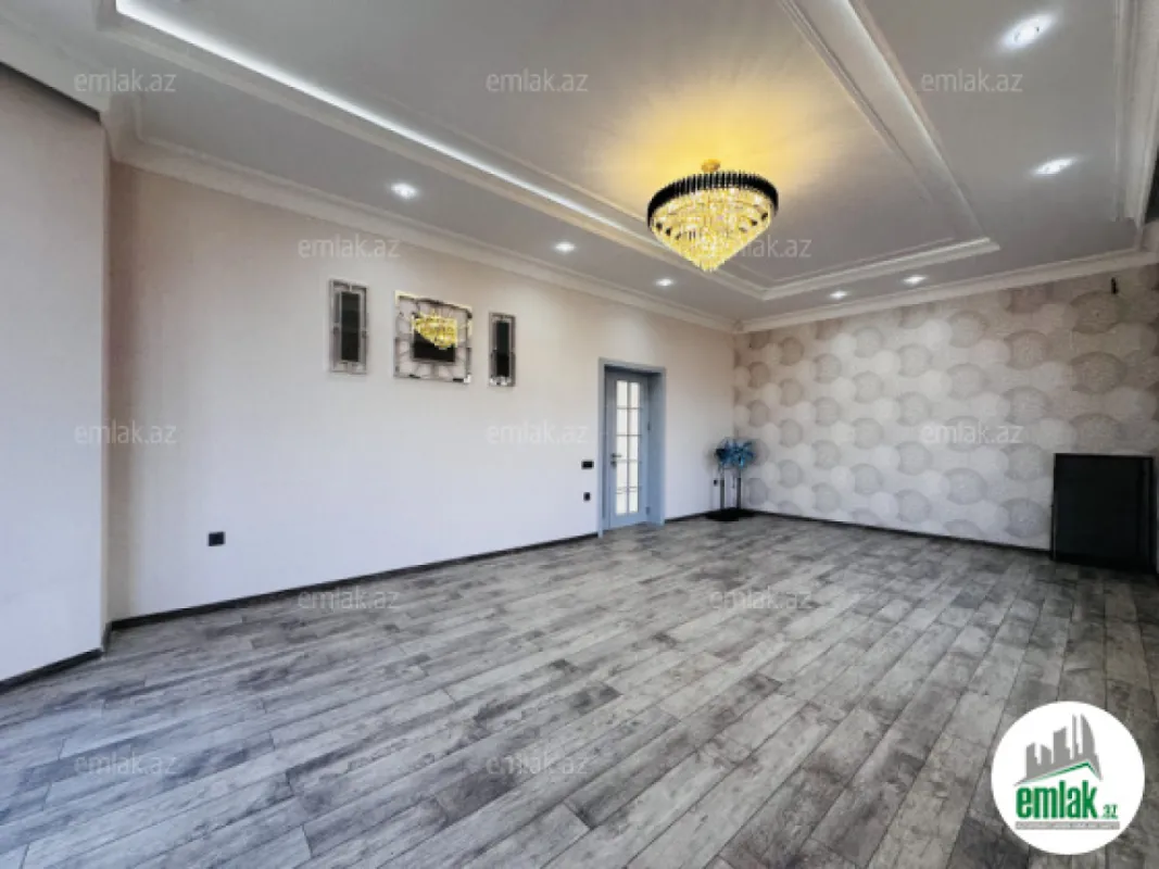 Satılır 5 otaqlı mənzil 400 m²