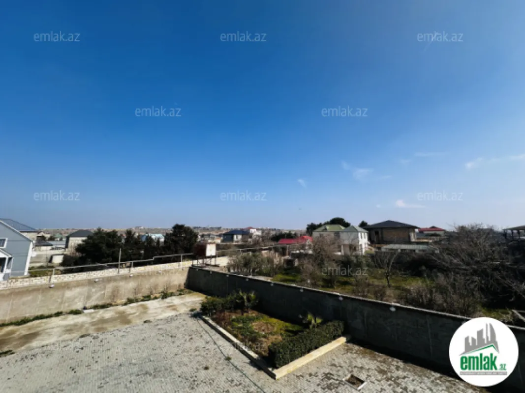 Satılır 5 otaqlı mənzil 400 m²