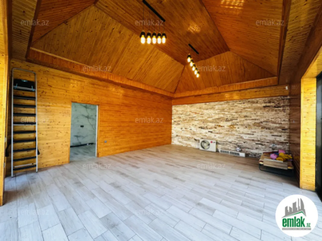 Satılır 5 otaqlı mənzil 400 m²