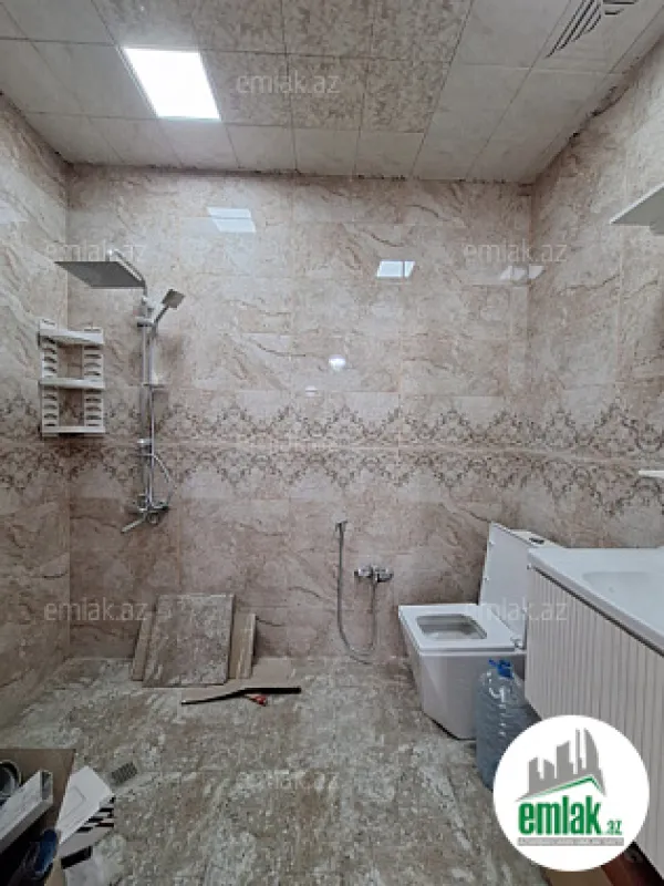 Satılır 2 otaqlı yeni tikili 100 m²