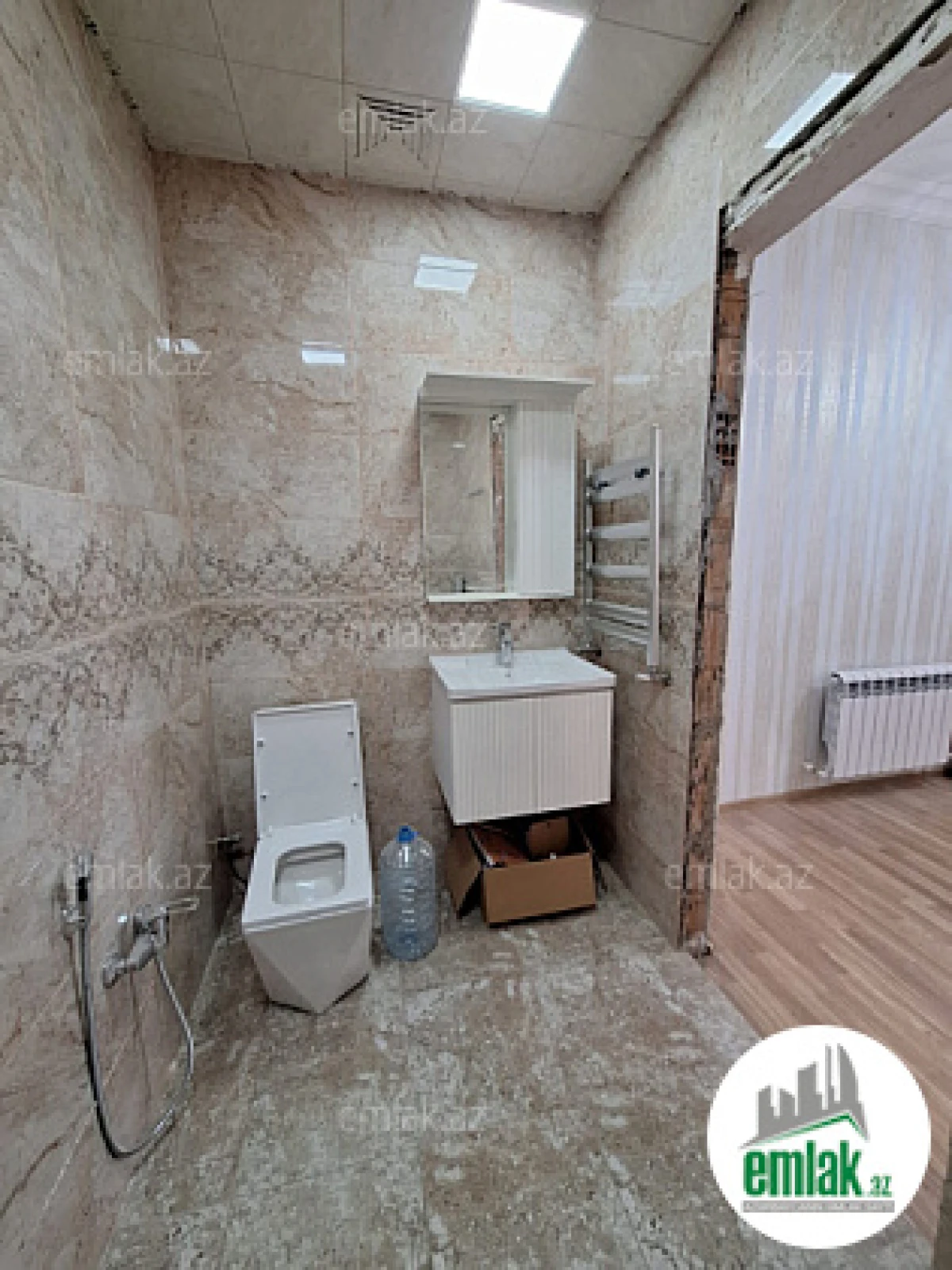 Satılır 2 otaqlı yeni tikili 100 m²