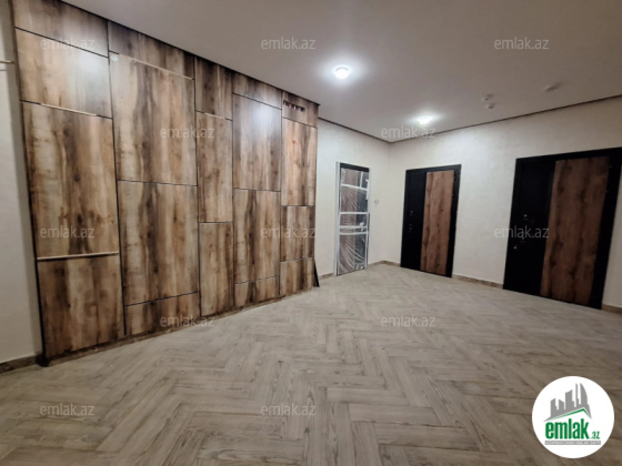 Satılır 2 otaqlı yeni tikili 100 m²