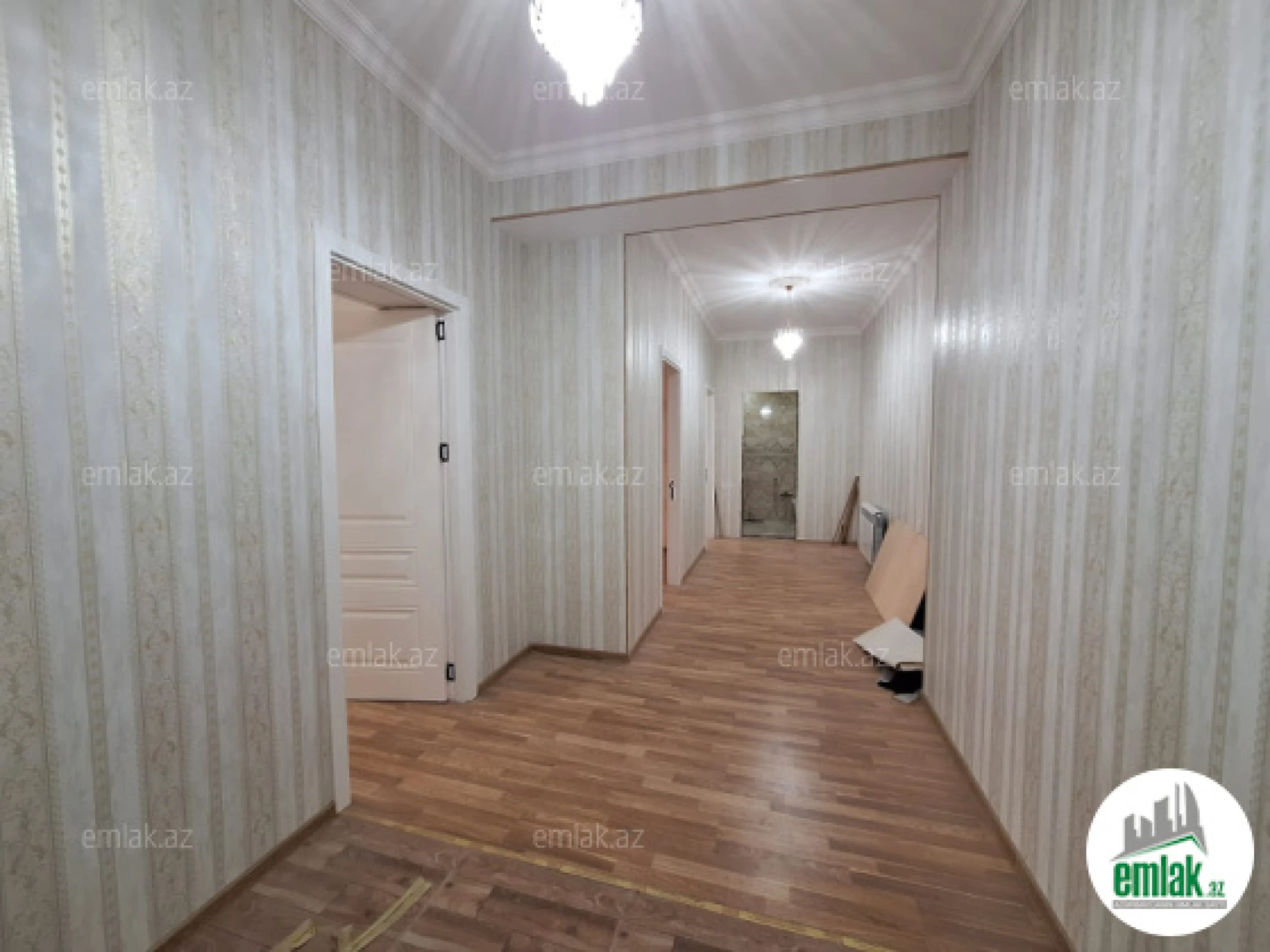 Satılır 2 otaqlı yeni tikili 100 m²