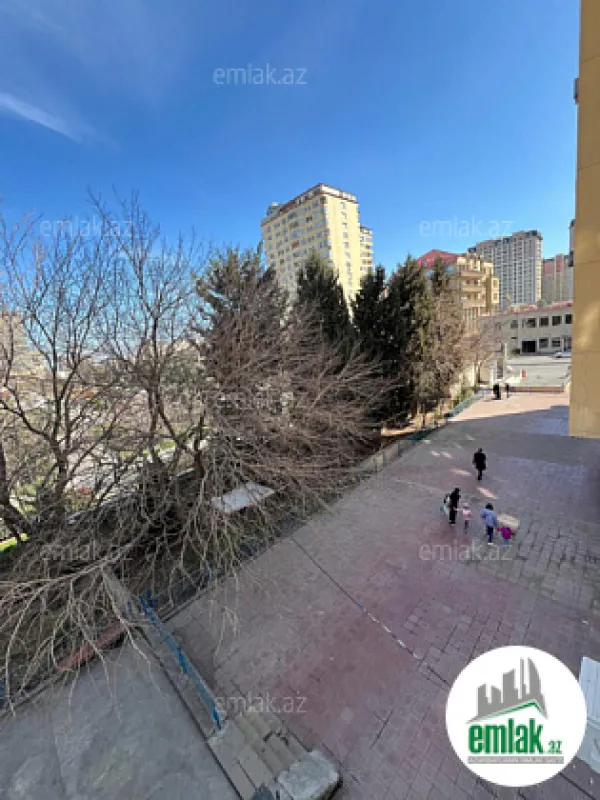 Satılır 3 otaqlı yeni tikili 110 m²