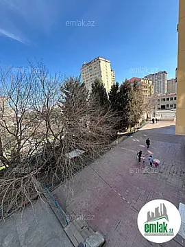 Satılır 3 otaqlı yeni tikili 110 m²