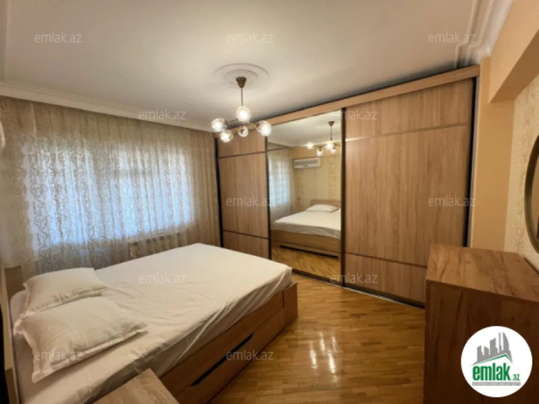 Satılır 3 otaqlı yeni tikili 110 m²