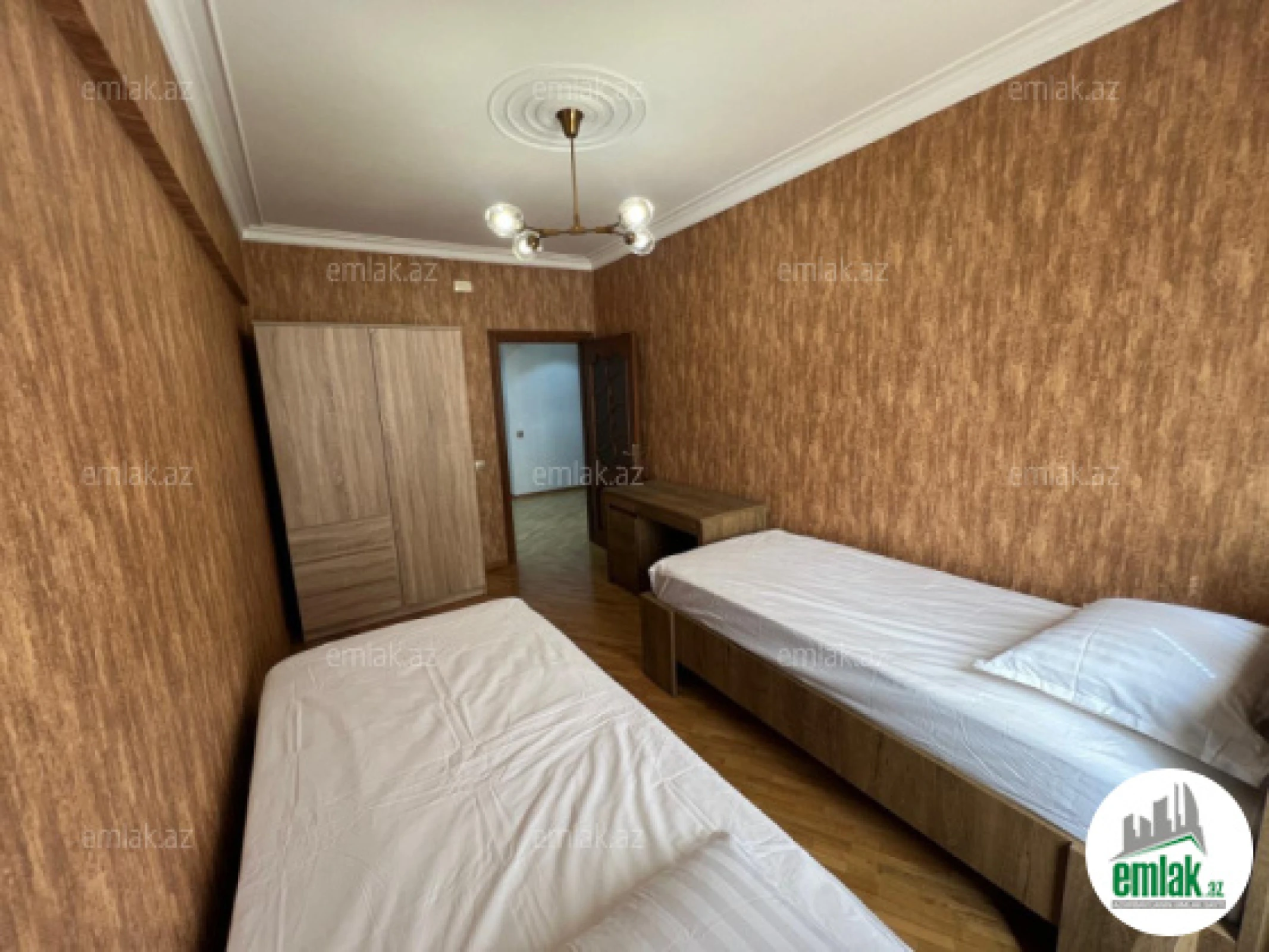 Satılır 3 otaqlı yeni tikili 110 m²