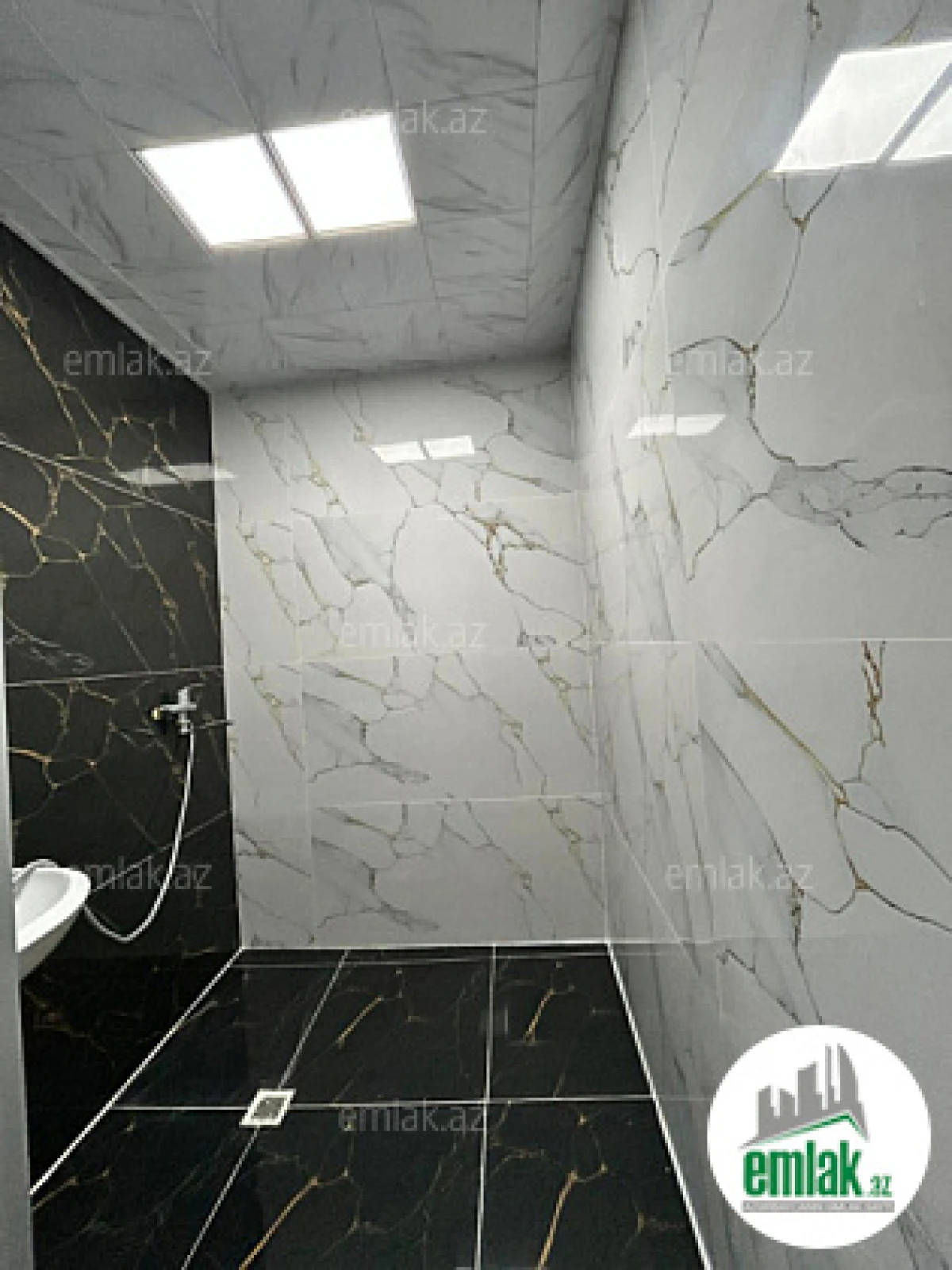 Satılır 3 otaqlı köhnə tikili 60 m²