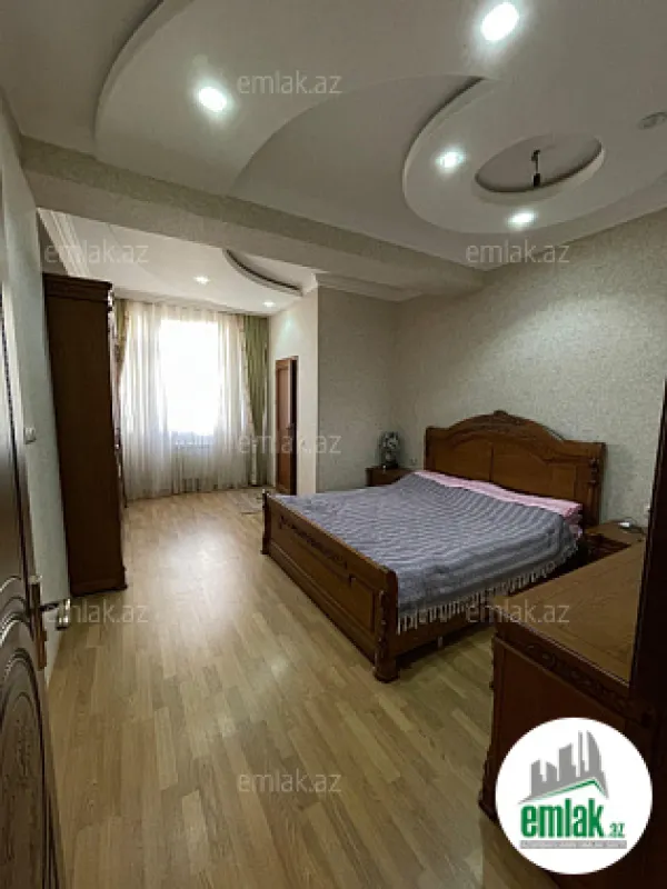 Satılır 4 otaqlı yeni tikili 161 m²