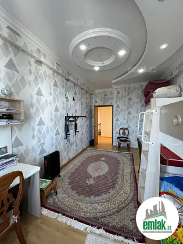 Satılır 4 otaqlı yeni tikili 161 m²