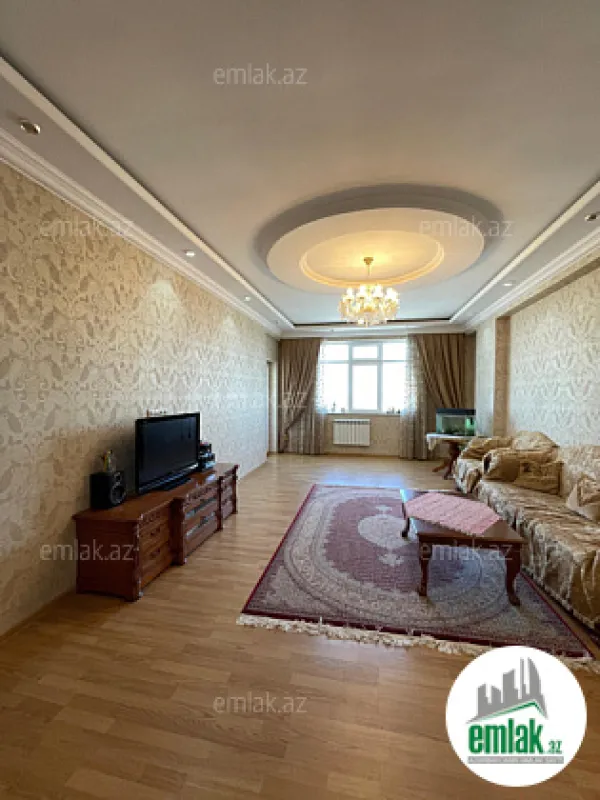 Satılır 4 otaqlı yeni tikili 161 m²