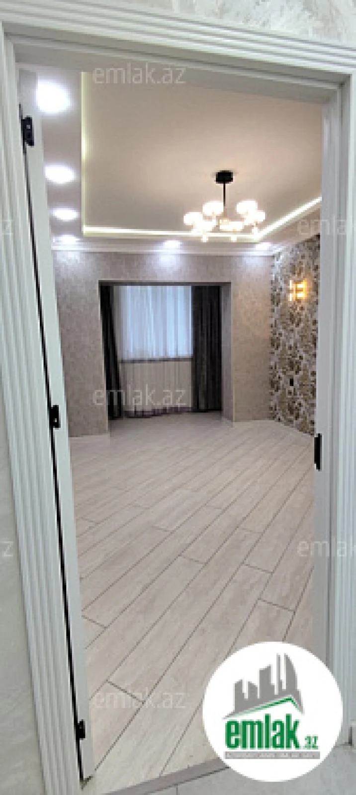 Satılır 2 otaqlı köhnə tikili 60 m²