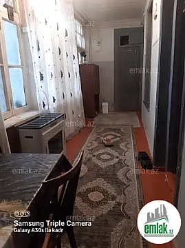 Satılır 2 otaqlı köhnə tikili 50 m²