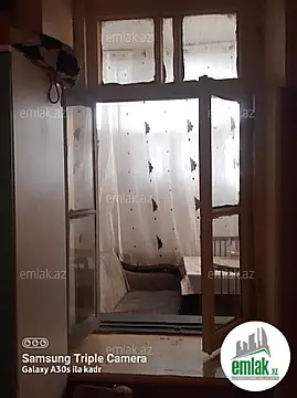 Satılır 2 otaqlı köhnə tikili 50 m²