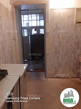 Satılır 2 otaqlı köhnə tikili 50 m²