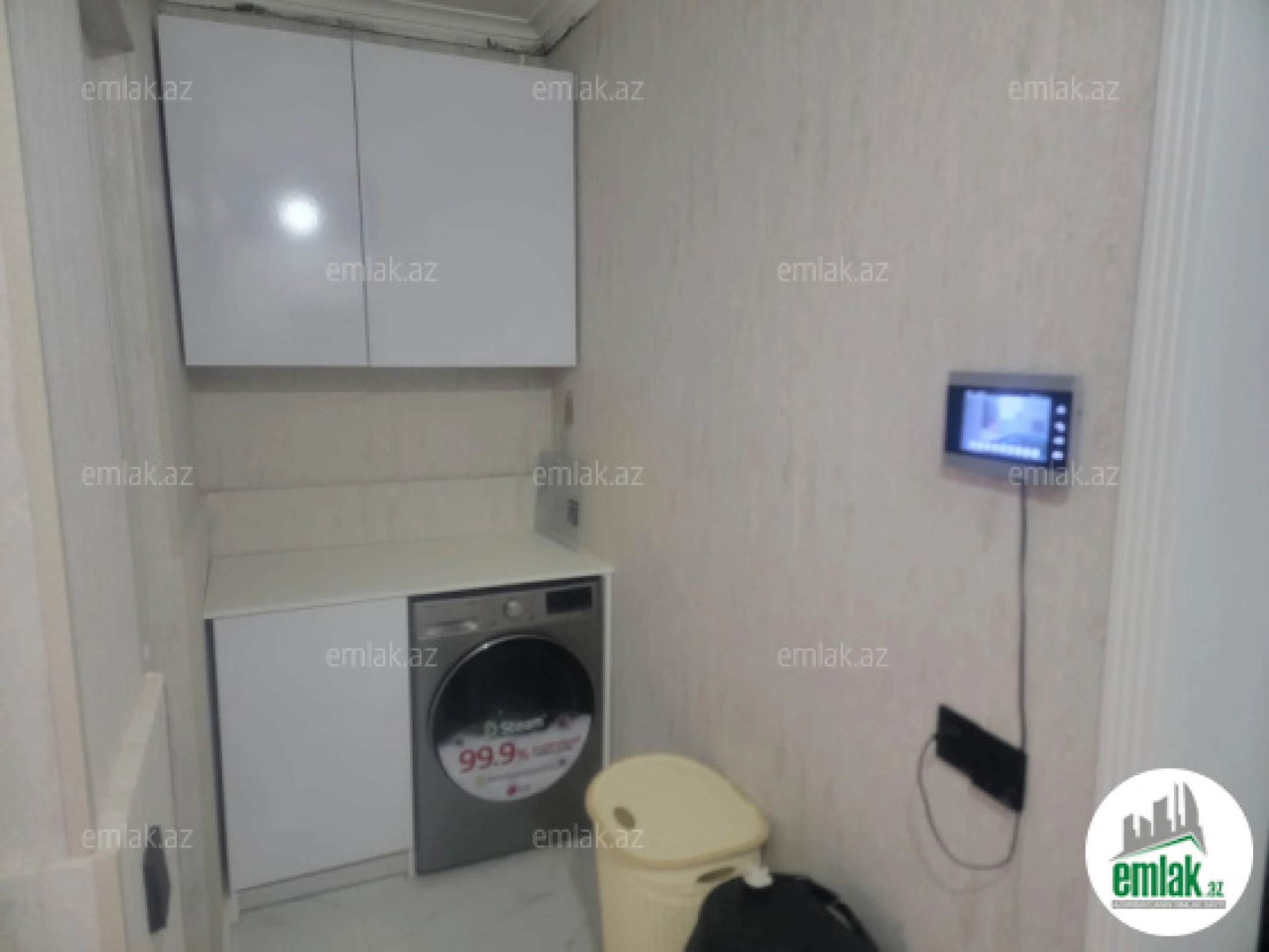 Satılır 8 otaqlı həyət evi 210 m²