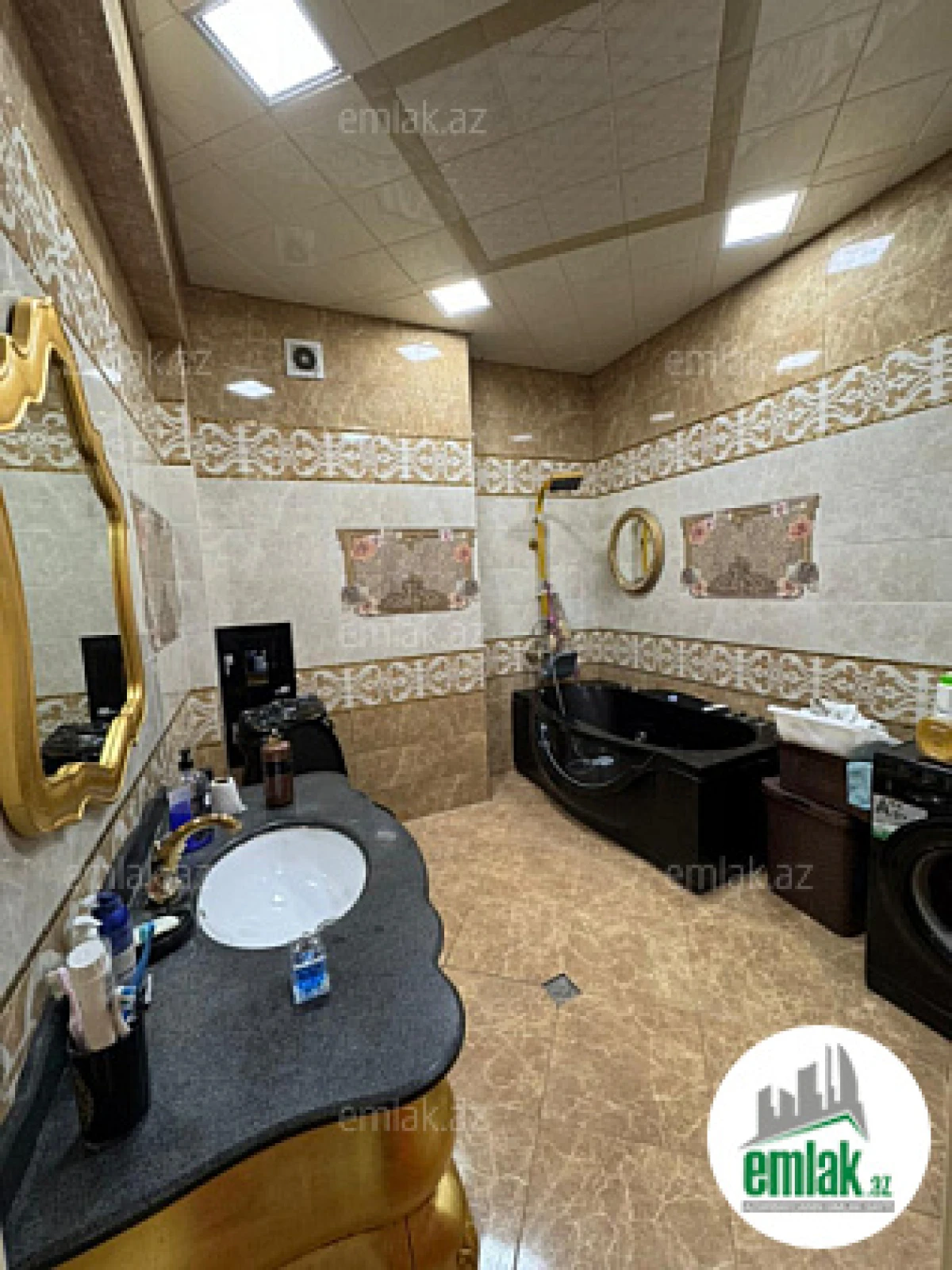 Satılır 4 otaqlı yeni tikili 185 m²