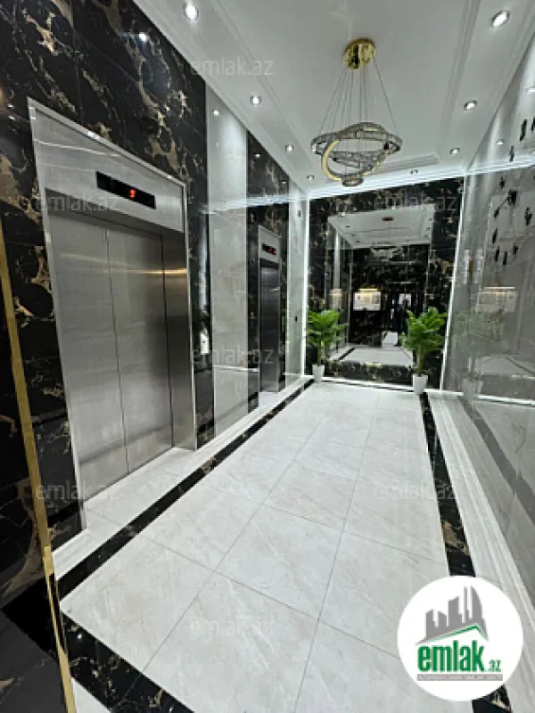 Satılır 4 otaqlı yeni tikili 185 m²