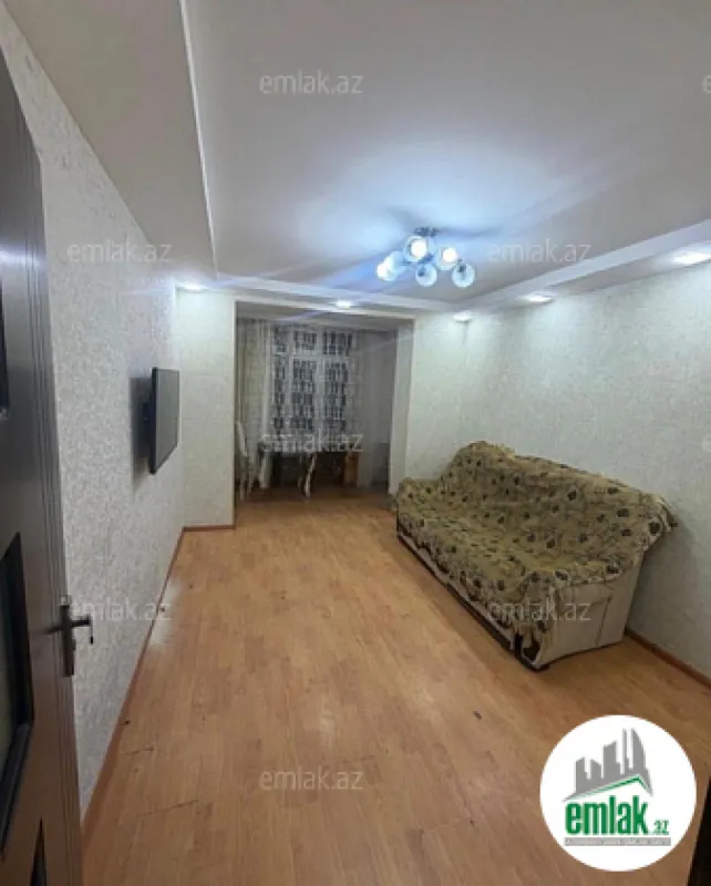 Satılır 2 otaqlı köhnə tikili 55 m²