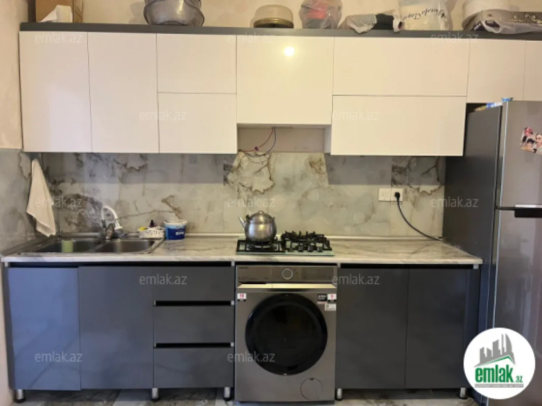 Satılır 3 otaqlı yeni tikili 74 m²