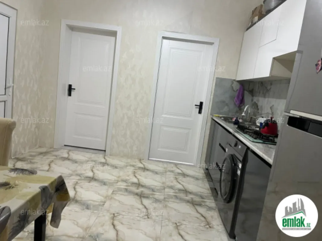 Satılır 3 otaqlı yeni tikili 74 m²