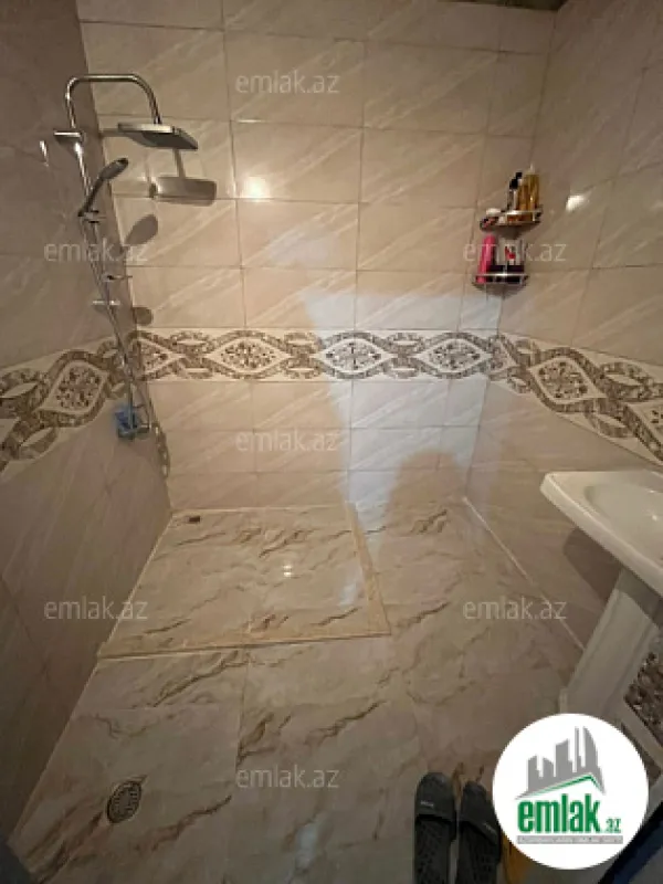 Satılır 3 otaqlı yeni tikili 74 m²