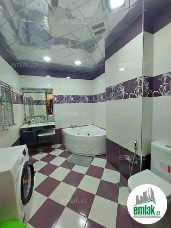 Satılır 3 otaqlı yeni tikili 120 m²