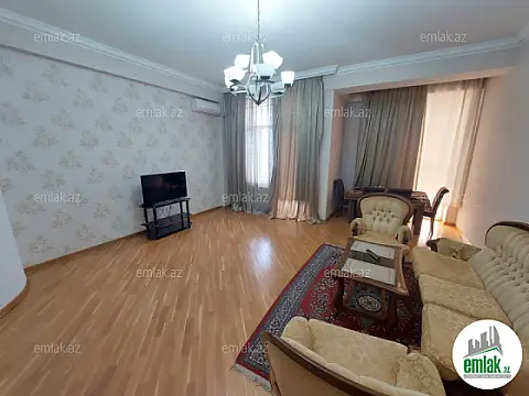 Satılır 3 otaqlı yeni tikili 120 m²