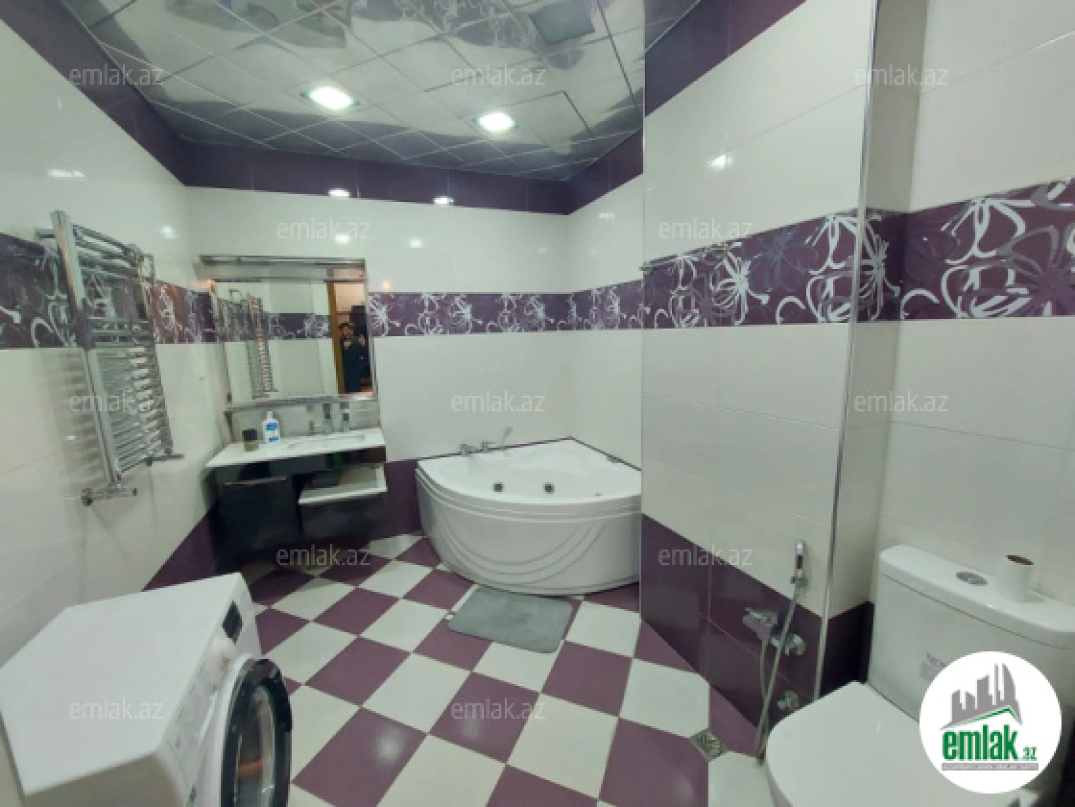 Satılır 3 otaqlı yeni tikili 120 m²