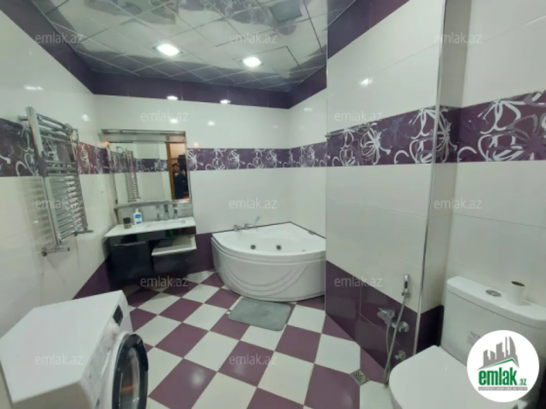 Satılır 3 otaqlı yeni tikili 120 m²