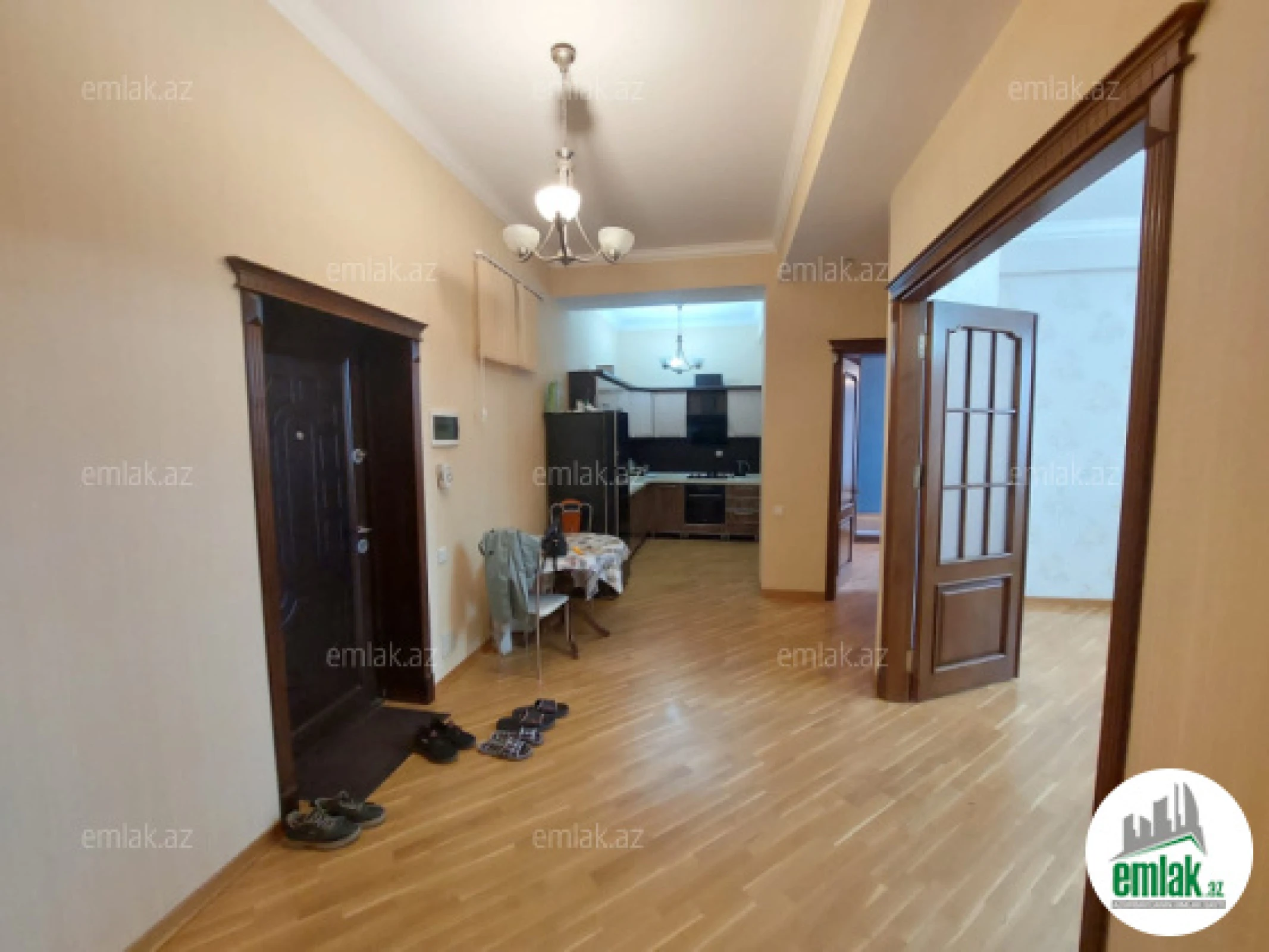 Satılır 3 otaqlı yeni tikili 120 m²