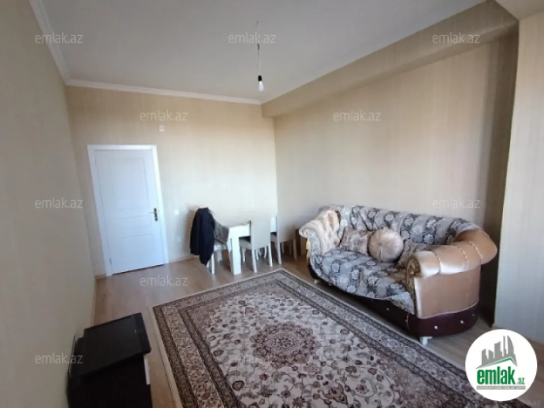 Satılır 4 otaqlı yeni tikili 100 m²