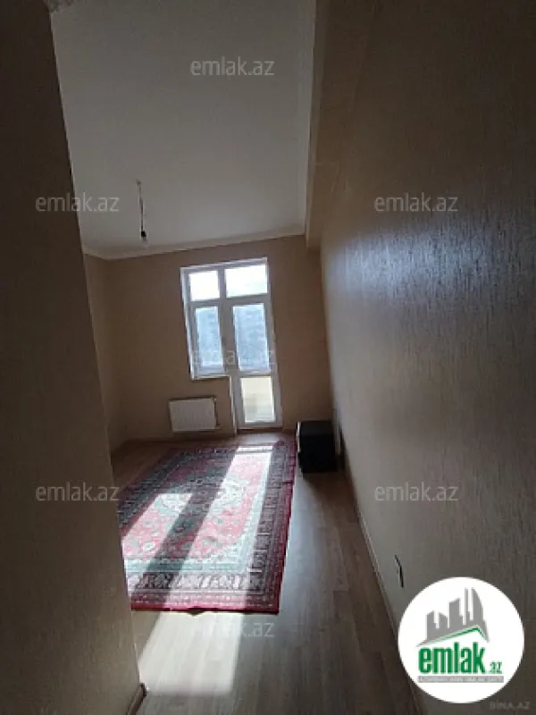 Satılır 4 otaqlı yeni tikili 100 m²