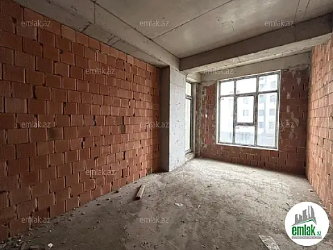 Satılır 4 otaqlı yeni tikili 142.3 m²