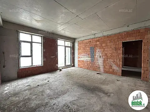 Satılır 4 otaqlı yeni tikili 142.3 m²