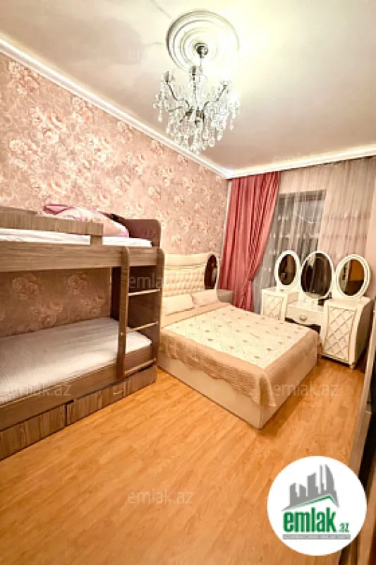 Satılır 2 otaqlı köhnə tikili 53 m²