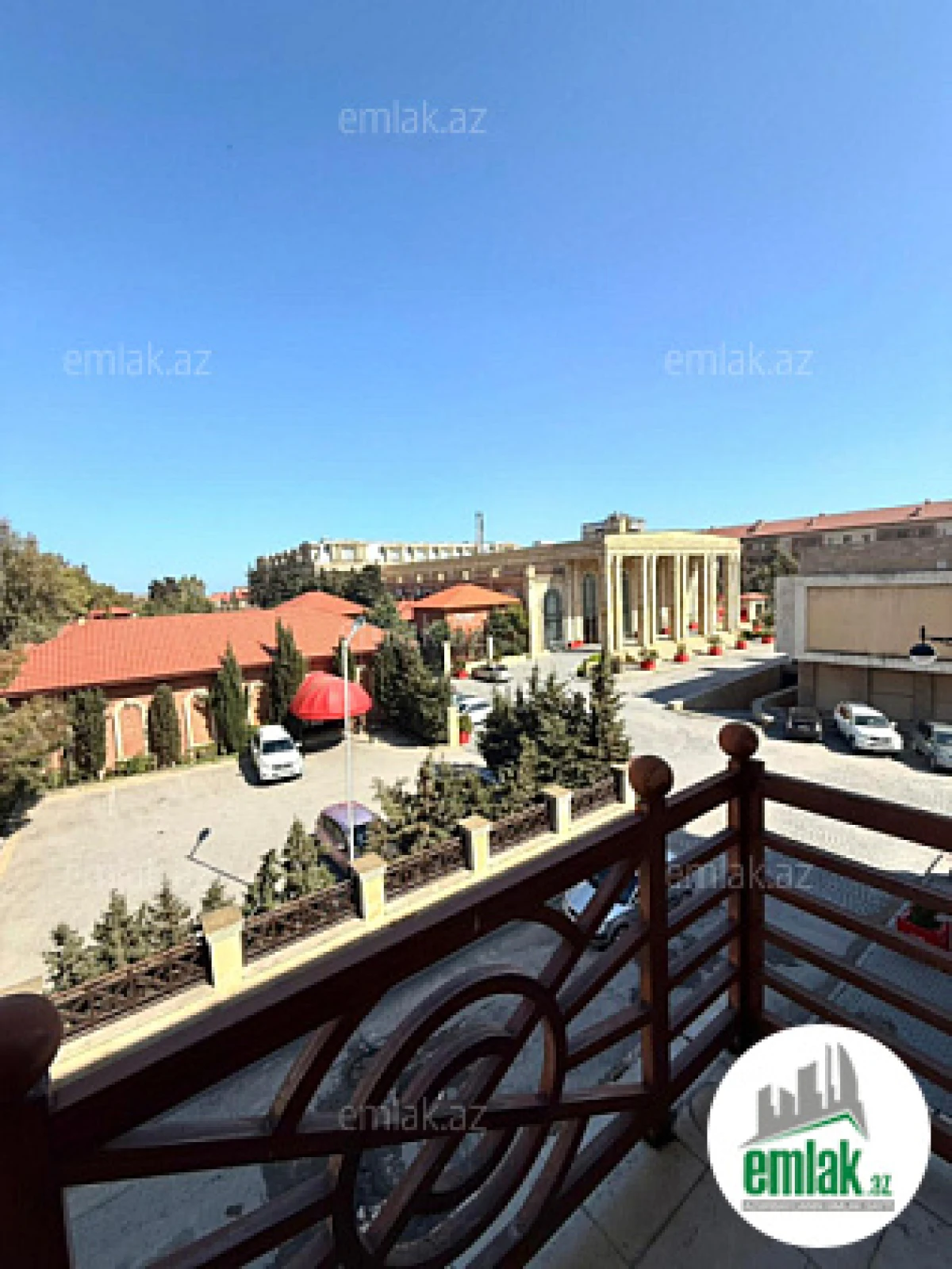 Satılır 2 otaqlı köhnə tikili 53 m²