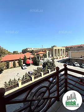 Satılır 2 otaqlı köhnə tikili 53 m²