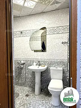 Satılır 2 otaqlı köhnə tikili 53 m²