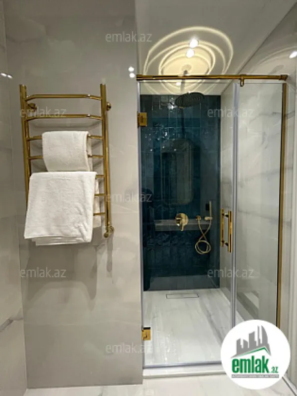 Satılır 3 otaqlı yeni tikili 124 m²