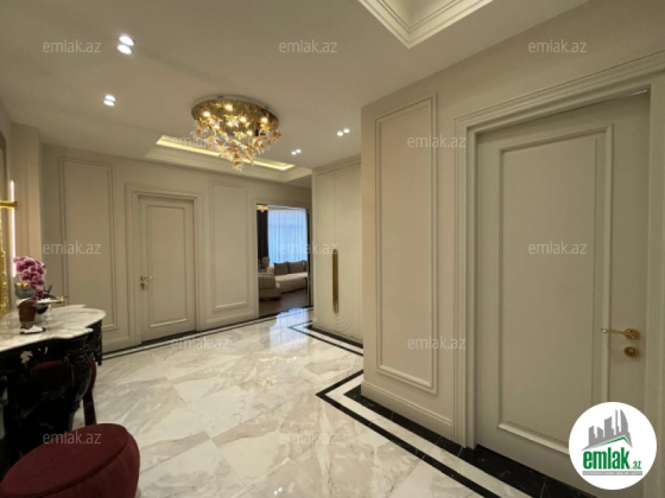 Satılır 3 otaqlı yeni tikili 124 m²