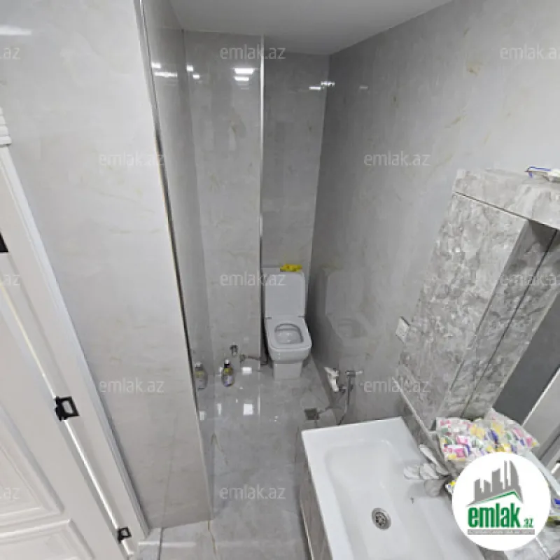Satılır 2 otaqlı köhnə tikili 40 m²