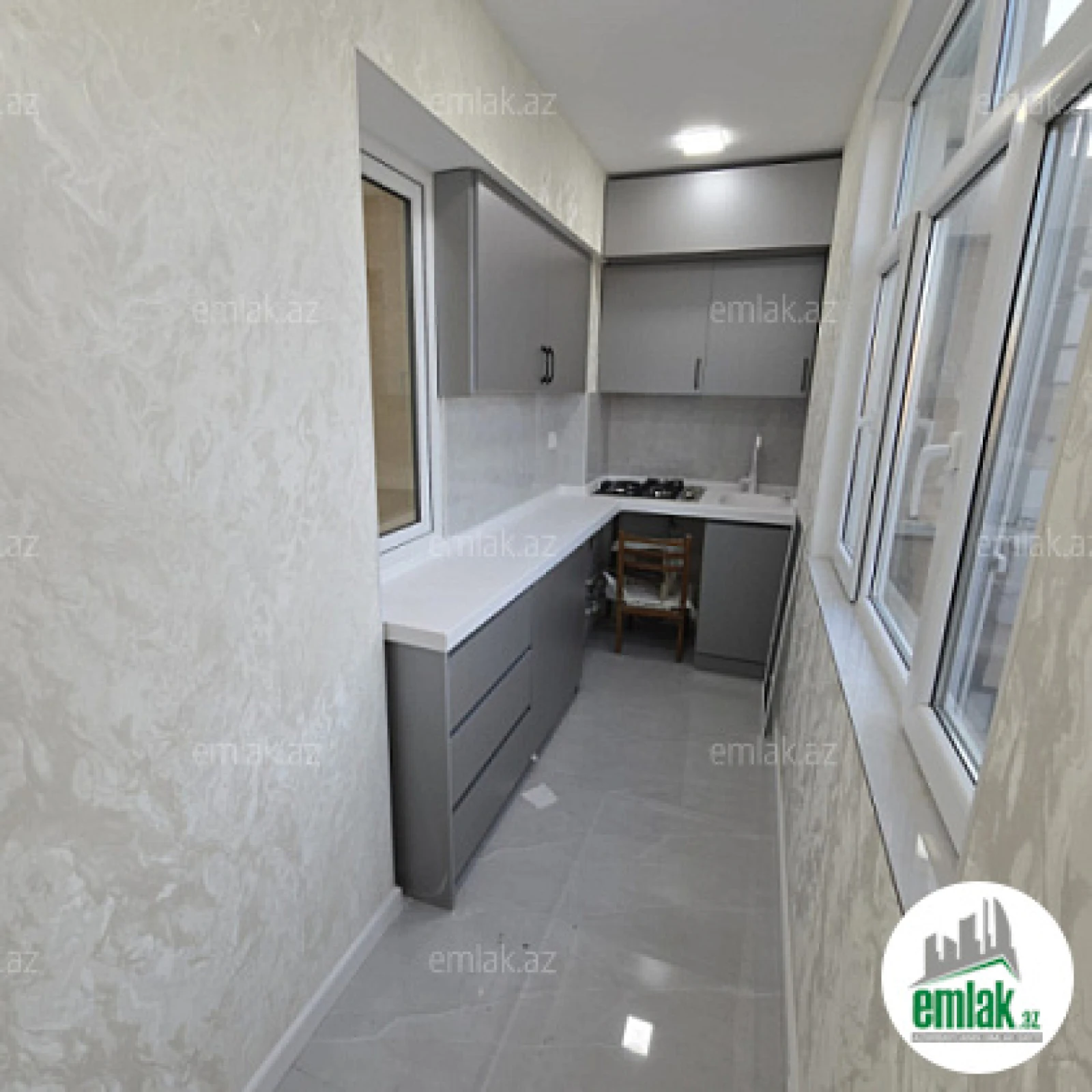 Satılır 2 otaqlı köhnə tikili 40 m²