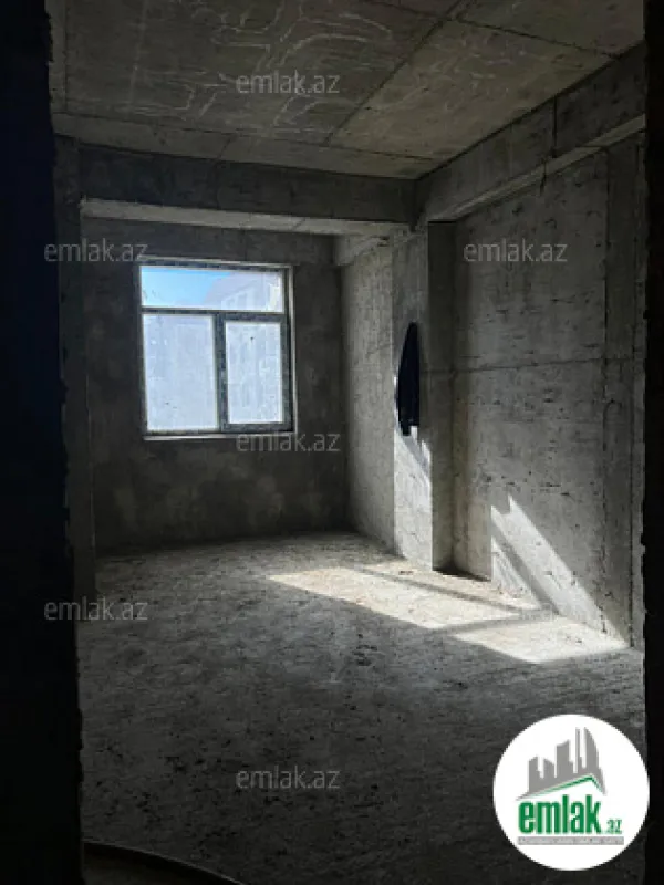 Satılır 2 otaqlı yeni tikili 70 m²