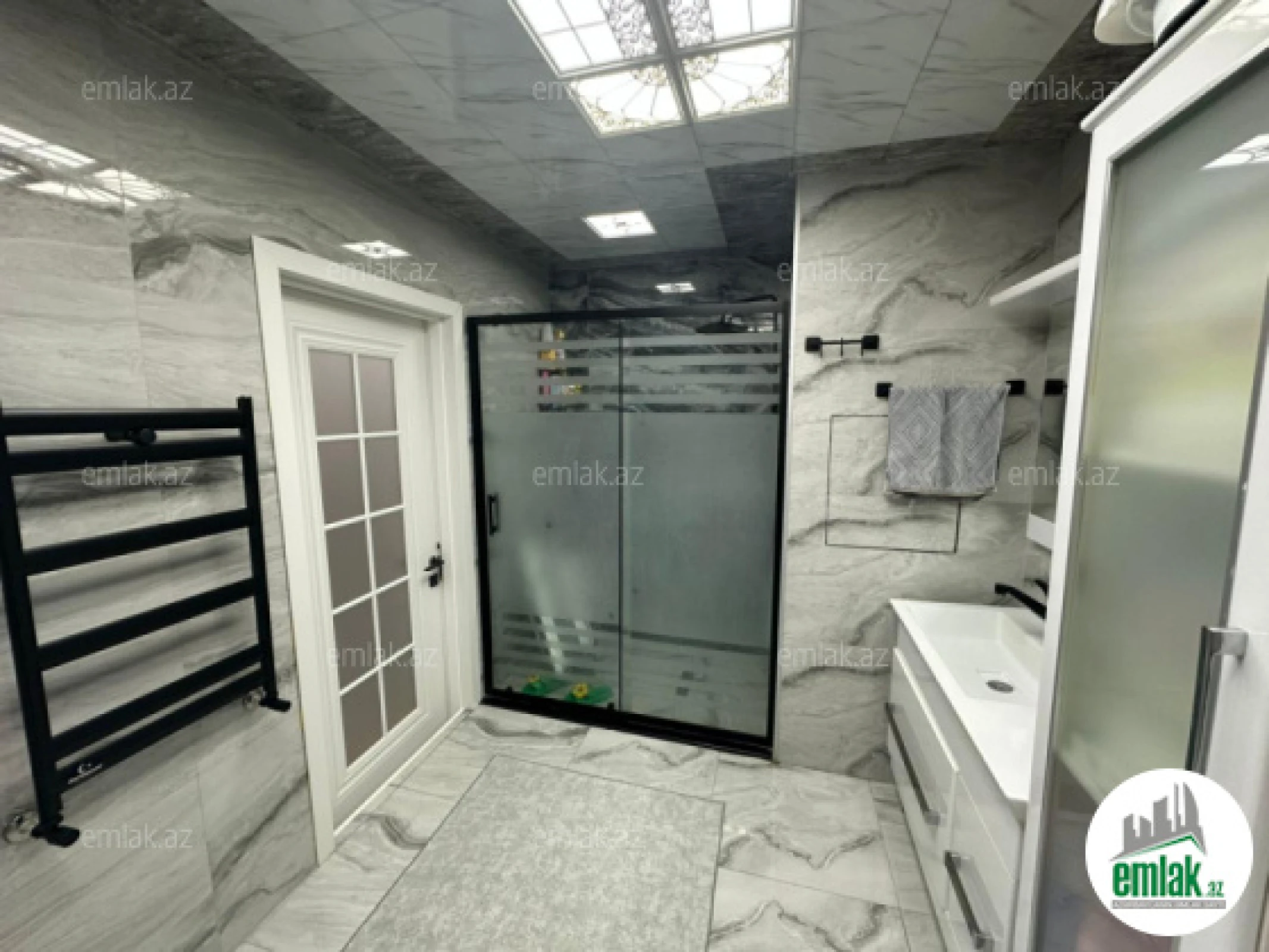 Satılır 3 otaqlı yeni tikili 147 m²